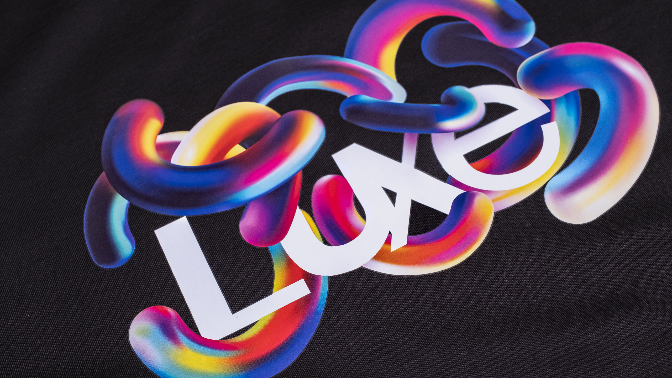 Luxe — photographic print quality